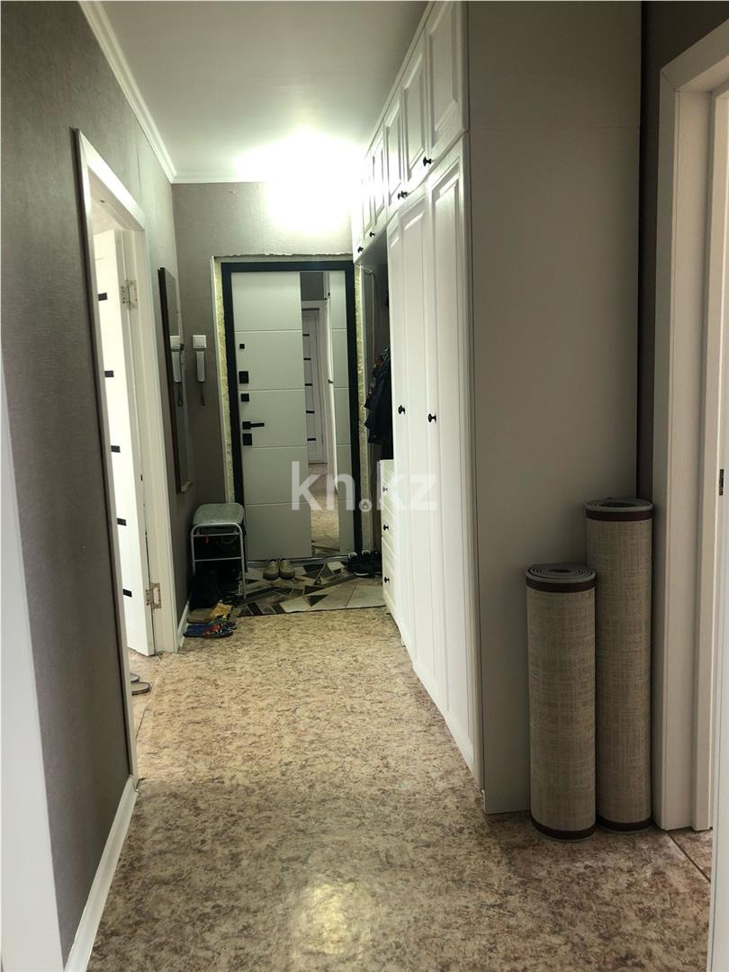 Продажа 3-комнатной квартиры, 69 м², мкр-н Голубые Пруды в Караганде - фото 13