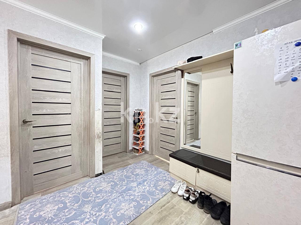 Продажа 3-комнатной квартиры, 63 м², ул. Университетская в Караганде - фото 12