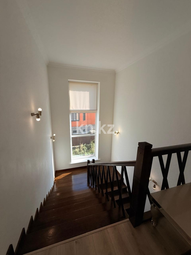Продажа 7-комнатного дома, 410 м² - Продажа домов, коттеджей в Казахстане - страница 4 фото 13 из 38