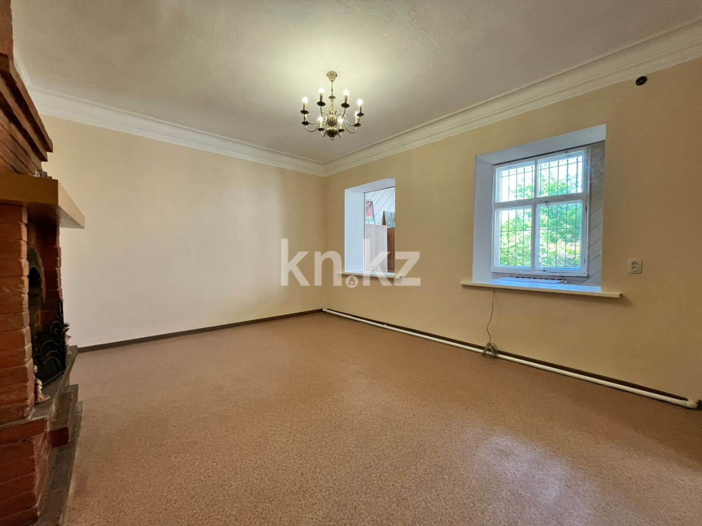 Аренда 5-комнатного дома, 145 м², пр. Бухар-жырау - Аренда домов в Караганде фото 9 из 21