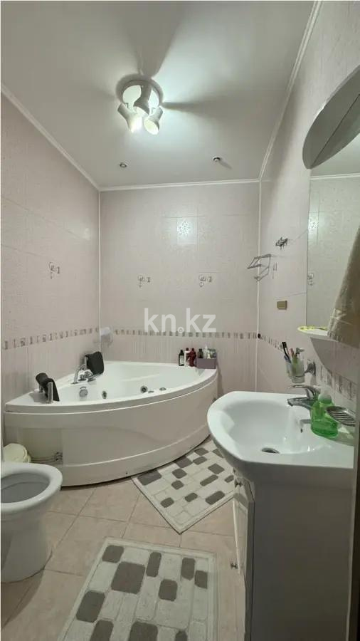 Продажа 2-комнатной квартиры, 65 м² в Астане - фото 3