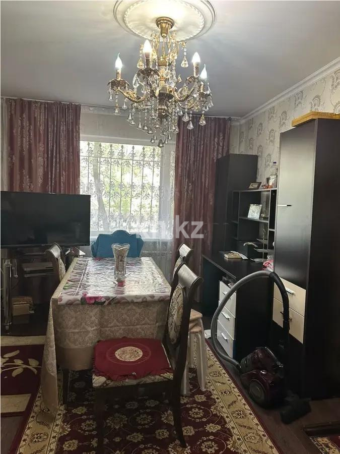 Продажа 2-комнатной квартиры, 44 м², ул. Алиханова, дом  22/3 - Продажа квартир в Караганде без посредников с фото фото 1 из 4