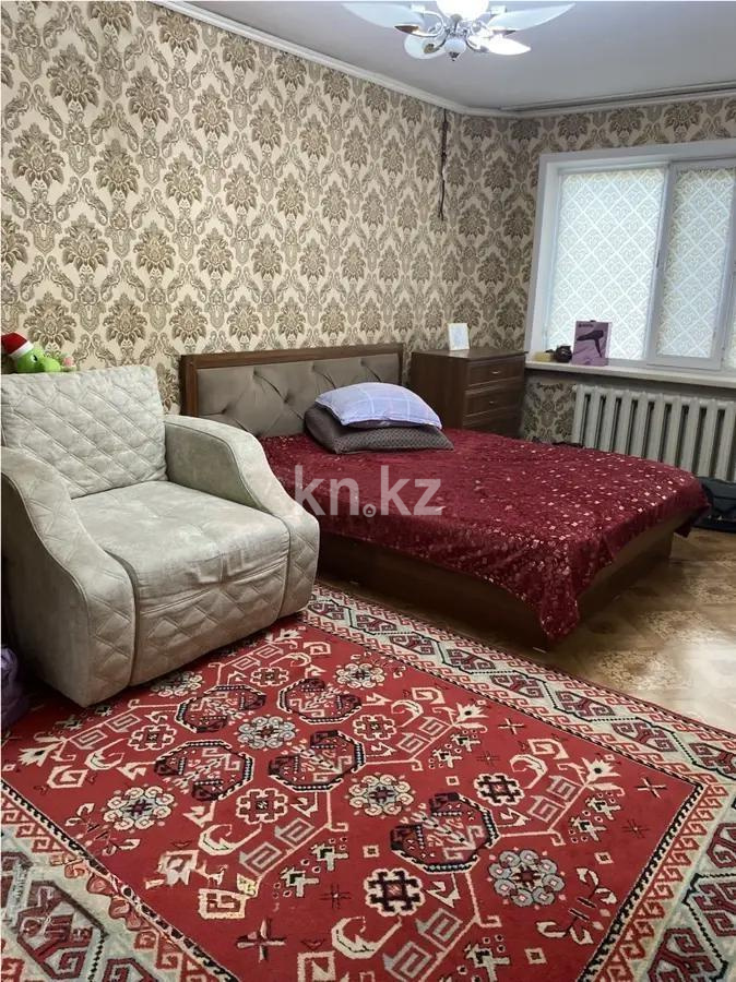 Продажа 3-комнатной квартиры, 61 м², мкр-н 18, дом  24 в Караганде - фото 3