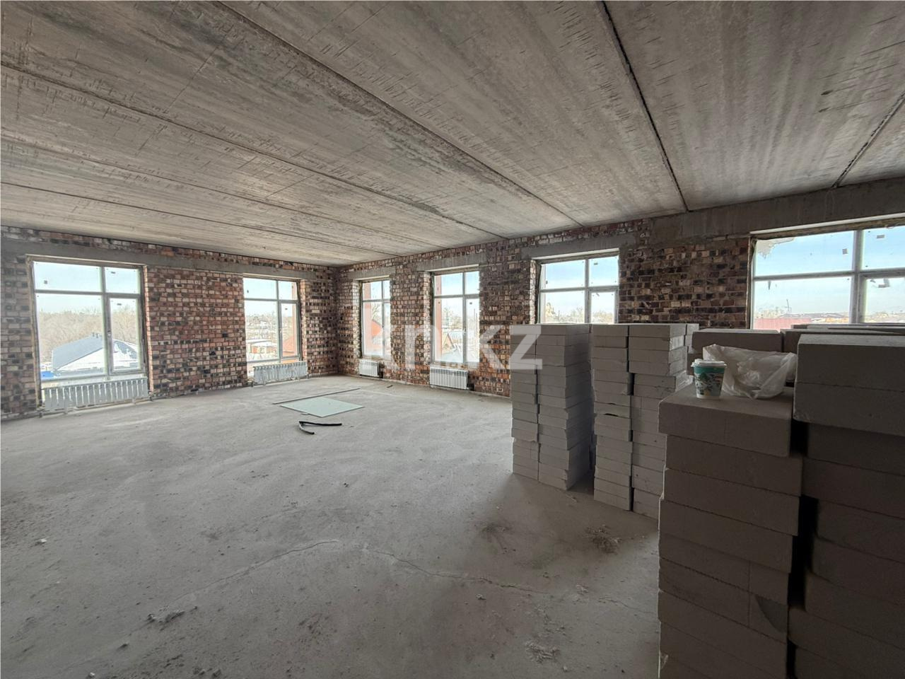 Продажа 3-комнатной квартиры, 101 м² - Продажа квартир в Караганде фото 1 из 6