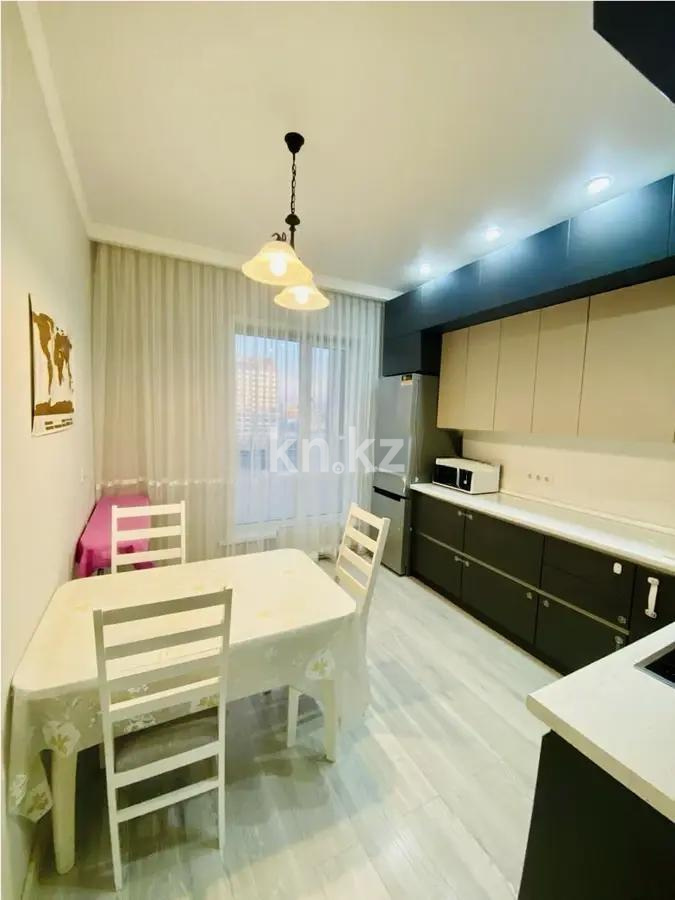 Продажа 1-комнатной квартиры, 45 м², пр. Кабанбай батыра, дом  29 - Продажа квартир без посредников в Астане фото 2 из 4