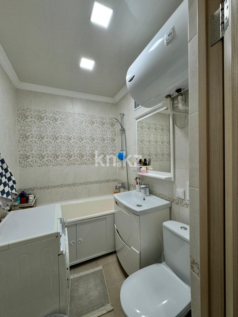 Продажа 2-комнатной квартиры, 42 м², ул. Бакинская, дом  39 в Караганде - фото 11