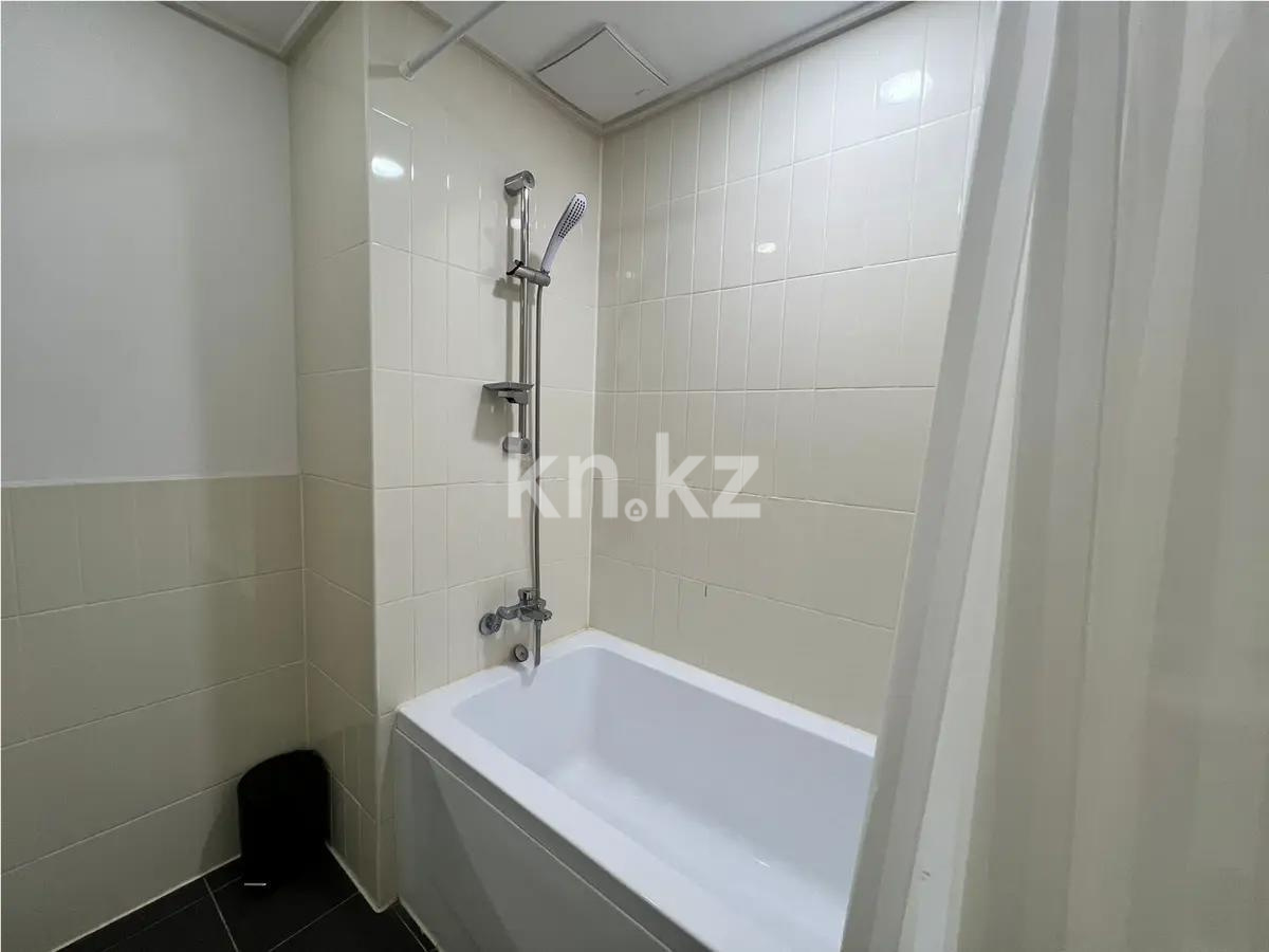 Продажа 2-комнатной квартиры, 48.9 м², ул. Бухар жырау, дом  20б в Астане - фото 3