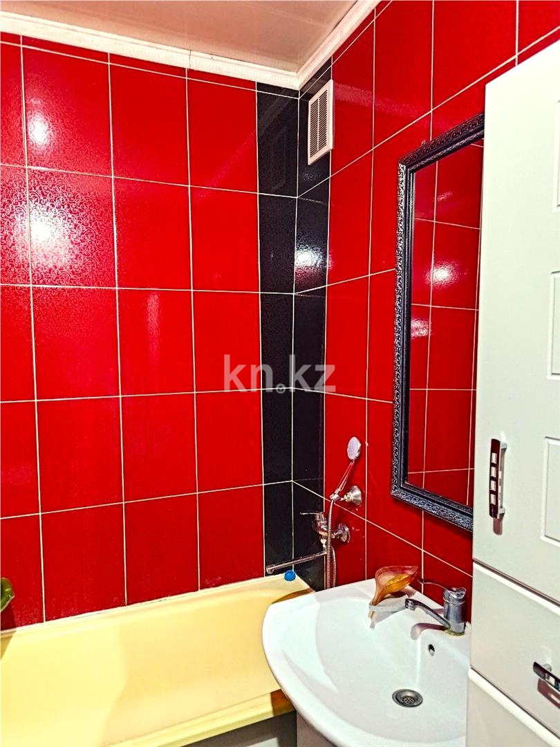 Продажа 3-комнатной квартиры, 62 м² - Недвижимость в Караганде - страница 4 фото 11 из 12