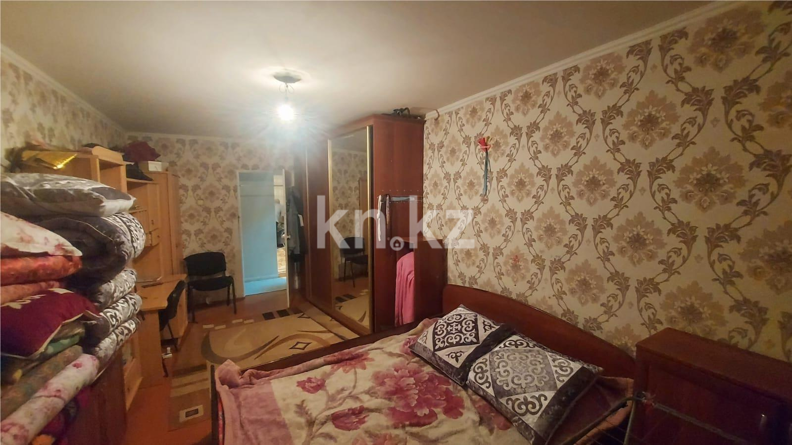 Продажа 2-комнатной квартиры, 47 м², мкр-н Восток-1 - Продажа  двухкомнатных квартир в Караганде фото 3 из 12