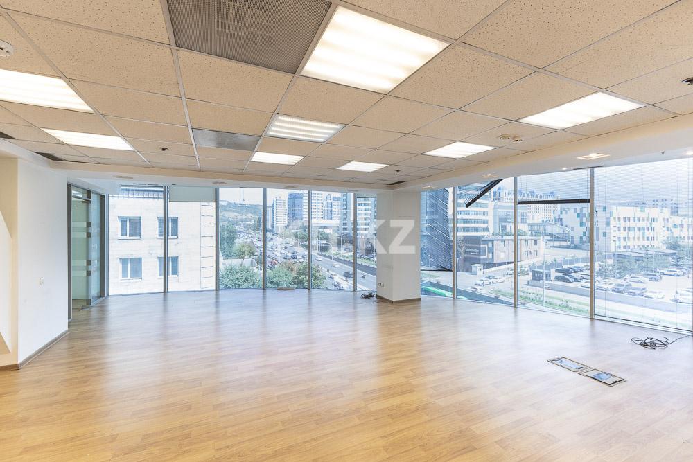 Аренда , пр. Назарбаева, дом  240г - Продажа квартир в Алматы фото 1 из 15