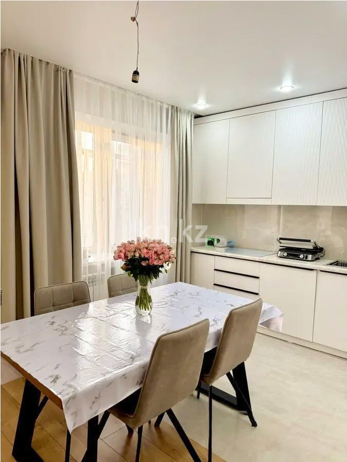 Продажа 2-комнатной квартиры, 67 м², ул. Букетова в Караганде - фото 3