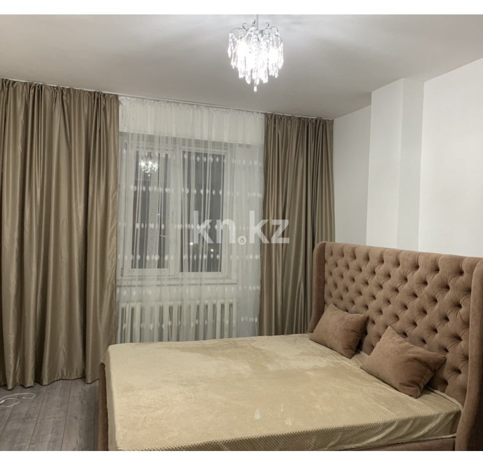 Продажа 3-комнатной квартиры, 108 м², ул. Нуршайыкова, дом  53 в Астане - фото 4