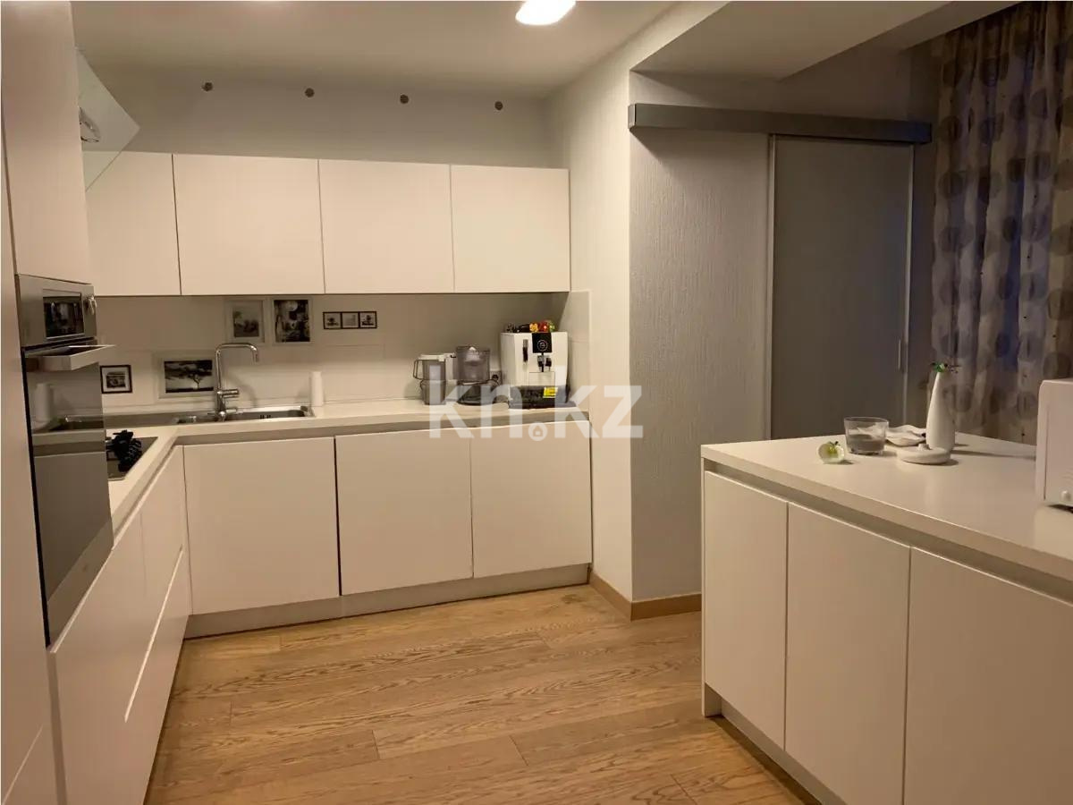 Продажа 3-комнатной квартиры, 93.2 м² в Алматы - фото 4