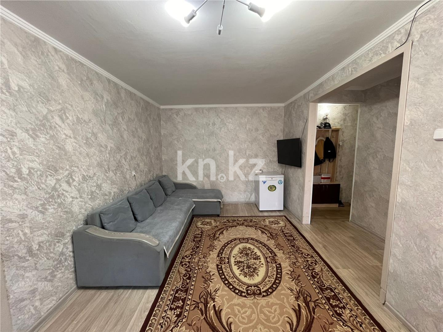 Продажа 2-комнатной квартиры, 44 м² - Недвижимость в Караганде - страница 2 фото 2 из 9