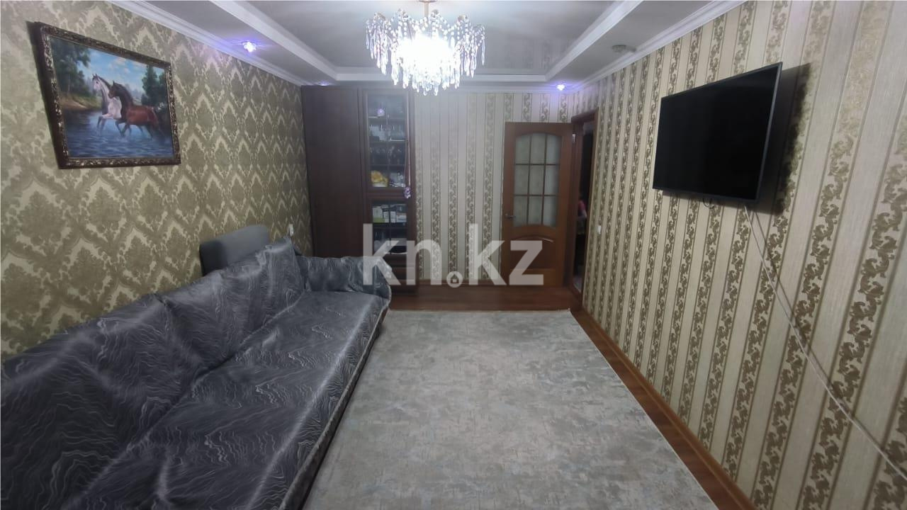 Продажа 3-комнатной квартиры, 63 м², ул. Язева в Караганде - фото 4