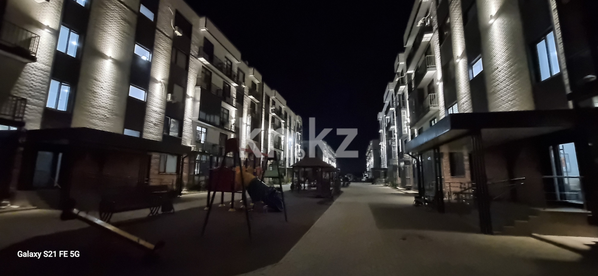 Продажа 2-комнатной квартиры, 55 м², Абильхаирхан, дом  241г - Продажа квартир в Шымкенте фото 12 из 15