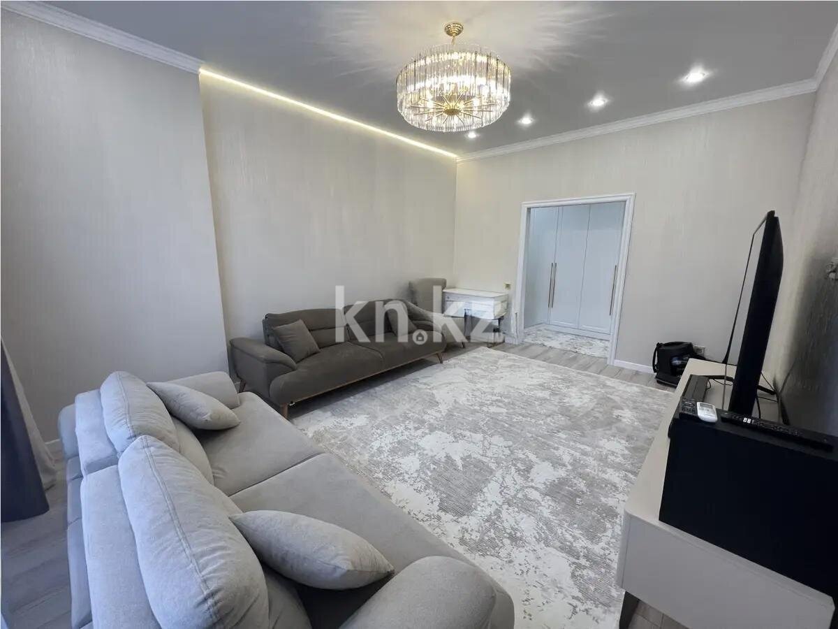 Продажа 4-комнатной квартиры, 120 м² в Астане