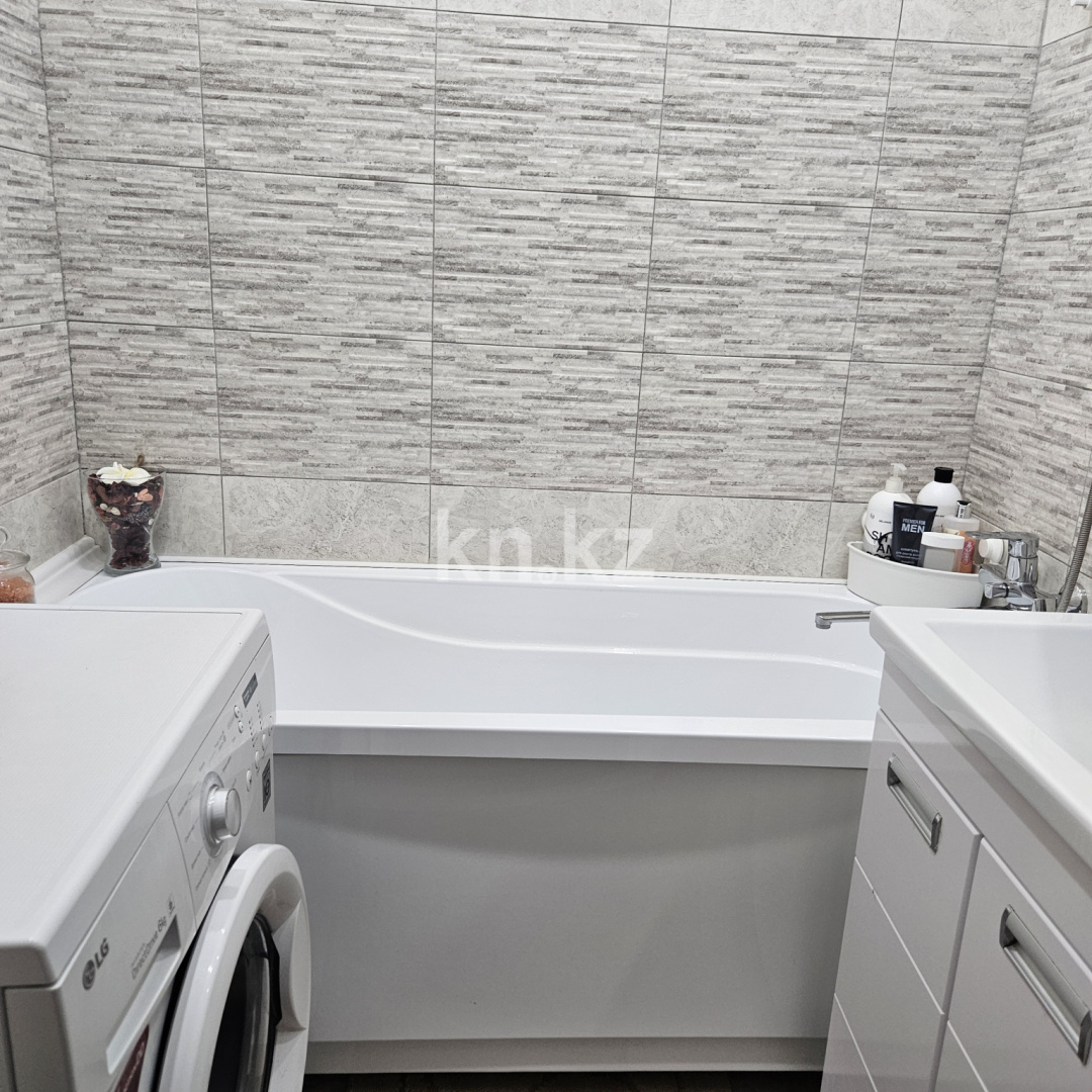 Продажа 2-комнатной квартиры, 52.6 м² - Недвижимость в Казахстане - страница 4 фото 3 из 38