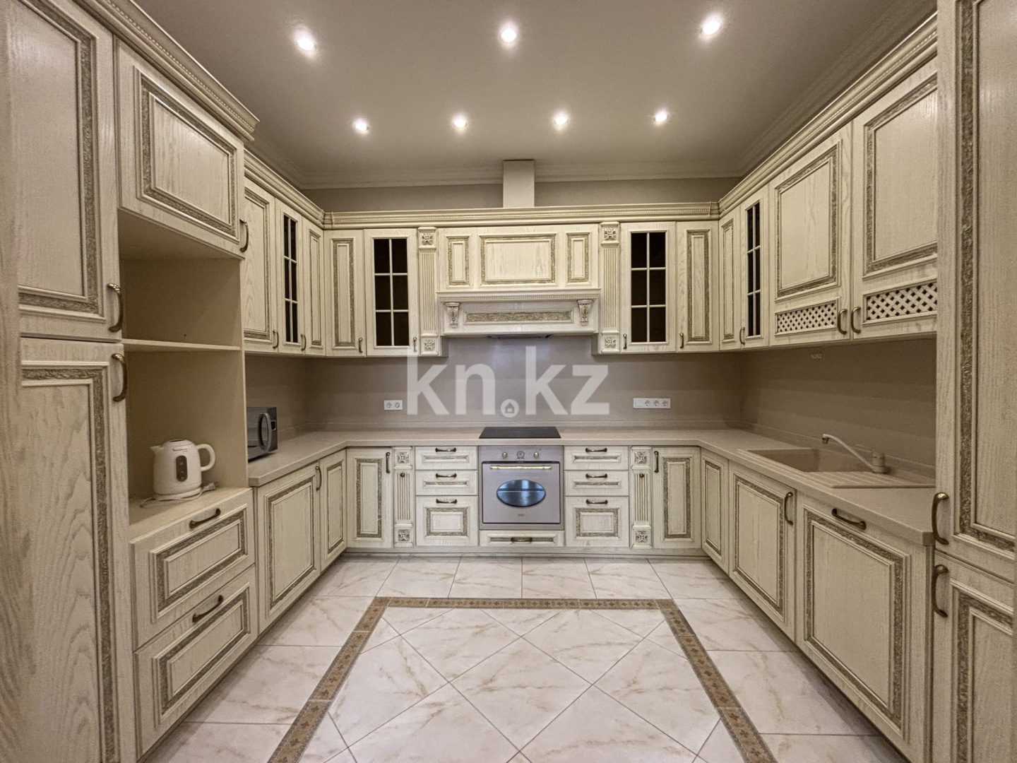 Аренда 2-комнатной квартиры, 104 м², Жамал Омаровой - Аренда квартир помесячно в Алматы с фото фото 14 из 16