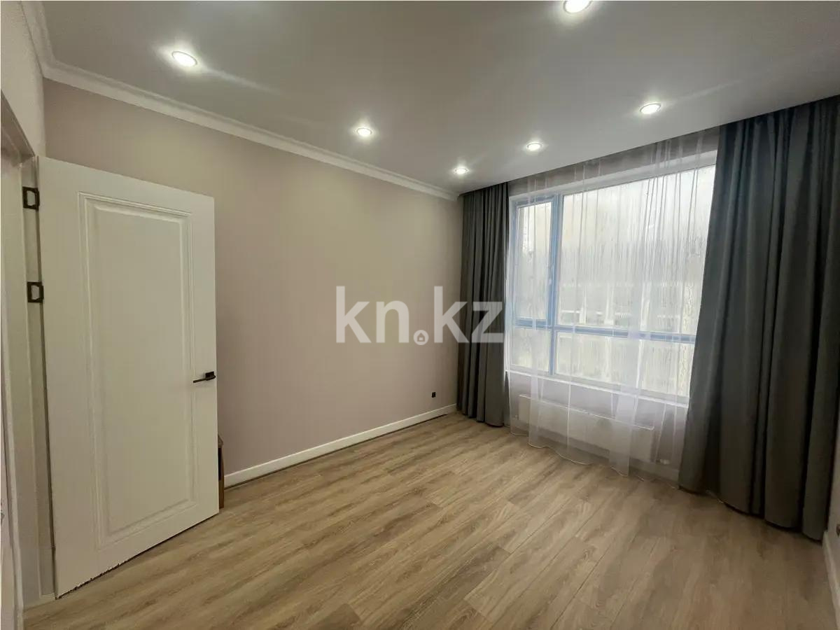 Продажа 3-комнатной квартиры, 67 м², ул. Е-36, дом  4 в Астане - фото 2