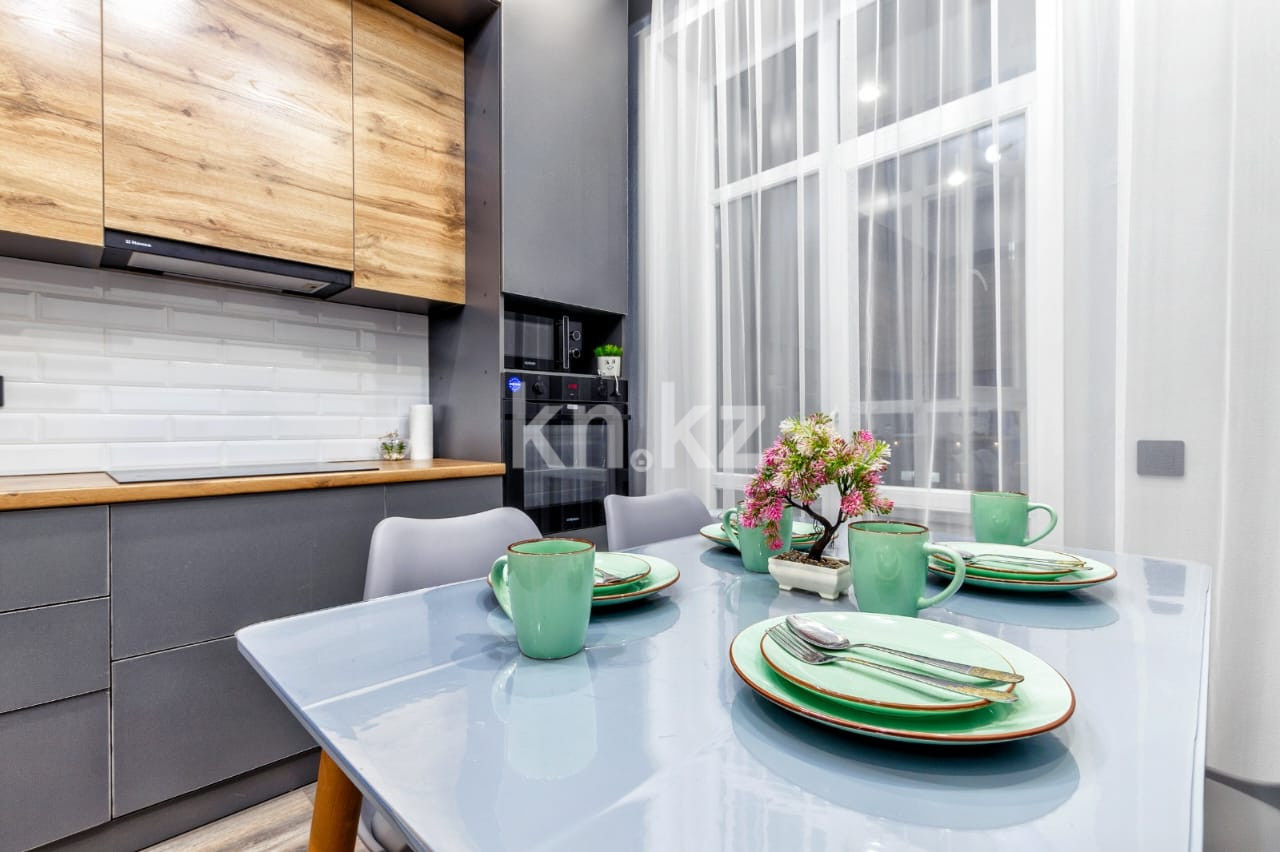 Аренда 1-комнатной квартиры посуточно, 40 м², пр. Туран, дом  46/6 - Аренда квартир посуточно в Астане без посредников фото 10 из 15