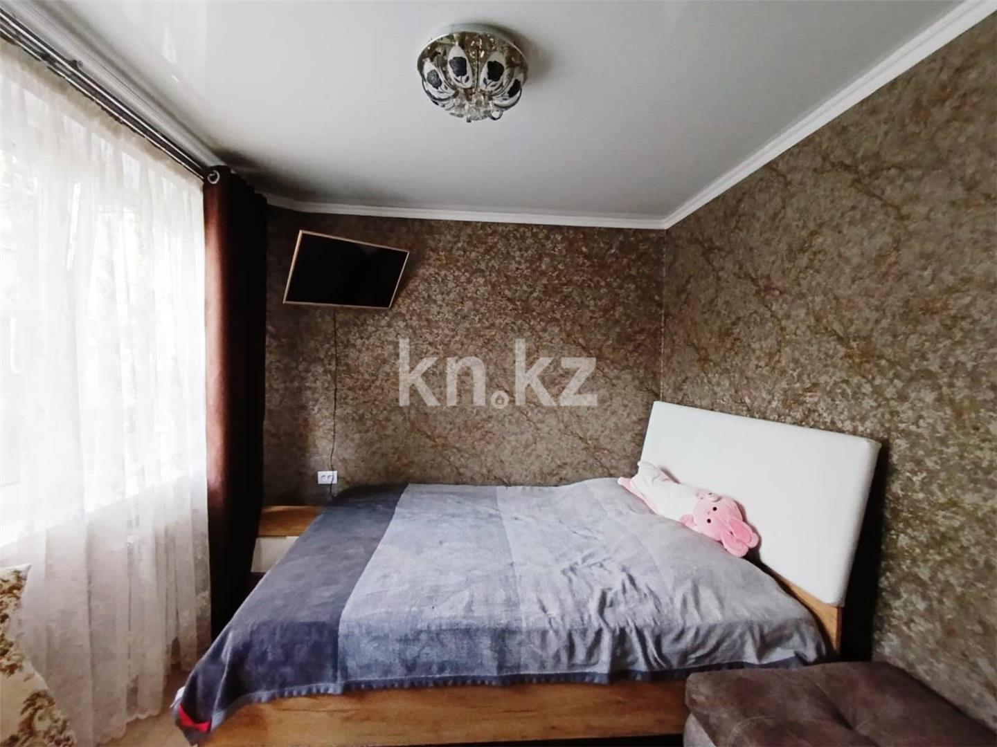 Продажа 3-комнатной квартиры, 48 м², мкр-н 17, дом  55 в Караганде - фото 6