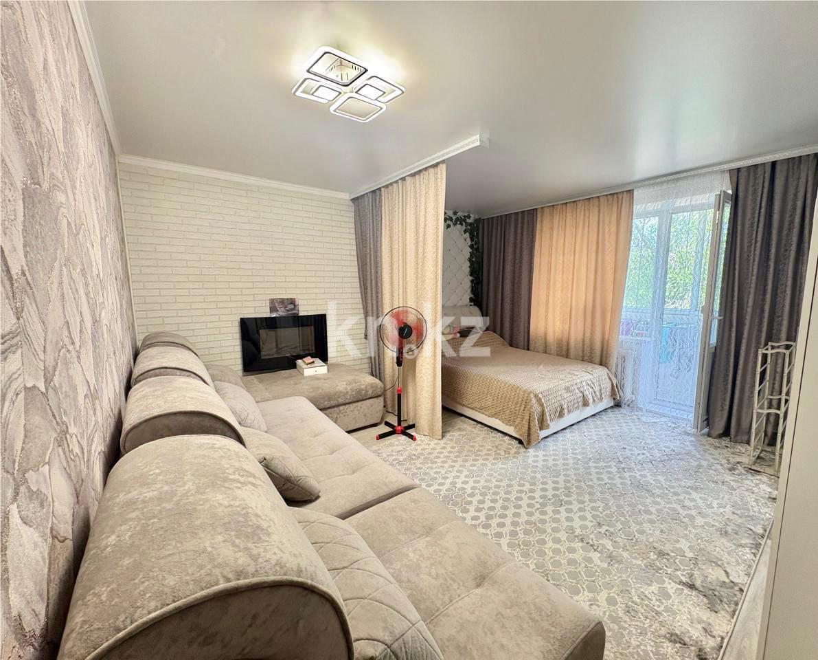 Продажа 1-комнатной квартиры, 36 м², мкр-н 14 - Продажа квартир в Караганде фото 1 из 13