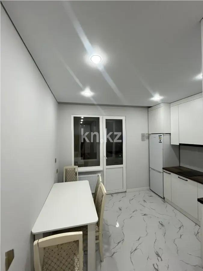 Продажа 1-комнатной квартиры, 35 м², ул. Толе би, дом  24 - Продажа  однокомнатных квартир в Астане без посредников с фото фото 2 из 3