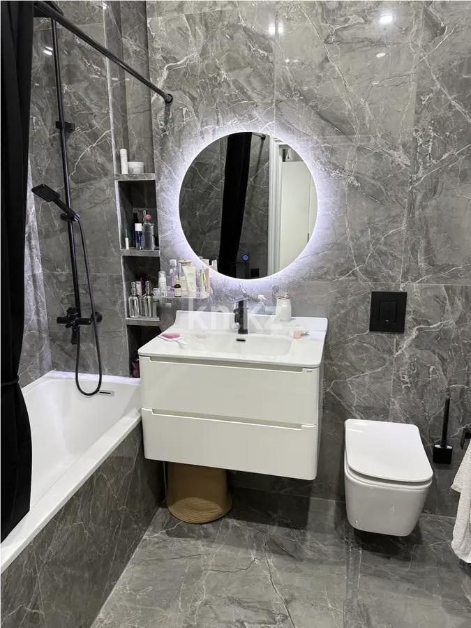 Продажа 2-комнатной квартиры, 55 м², пр. Райымбека, дом  348/1 в Алматы - фото 4