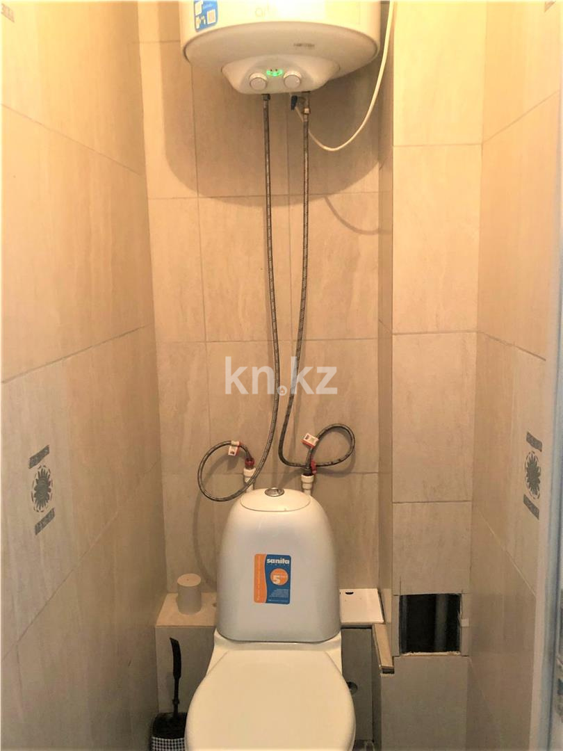 Продажа 1-комнатной квартиры, 36 м², мкр-н Гульдер-1, дом  15 в Караганде - фото 7