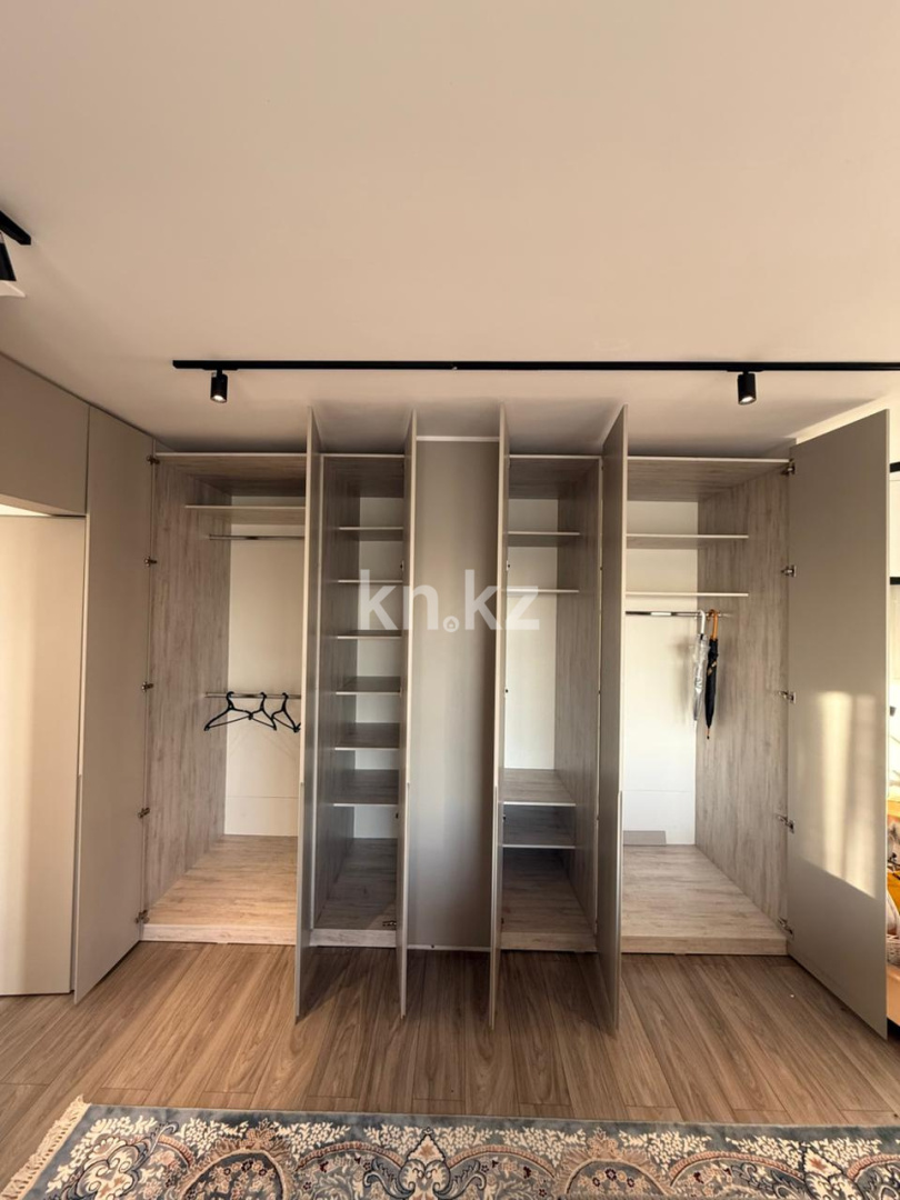 Аренда 2-комнатной квартиры, 80 м², мкр-н Коктем-3, дом  24 - бул. Бухар Жырау - Аренда квартир помесячно в Алматы с фото фото 11 из 15