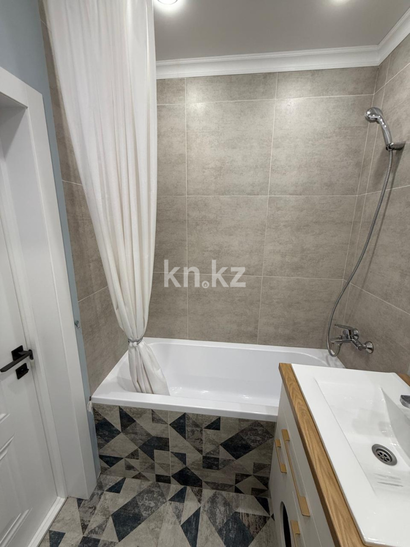 Продажа 2-комнатной квартиры, 62 м² - Продажа земельных участков в Уральске фото 28 из 38