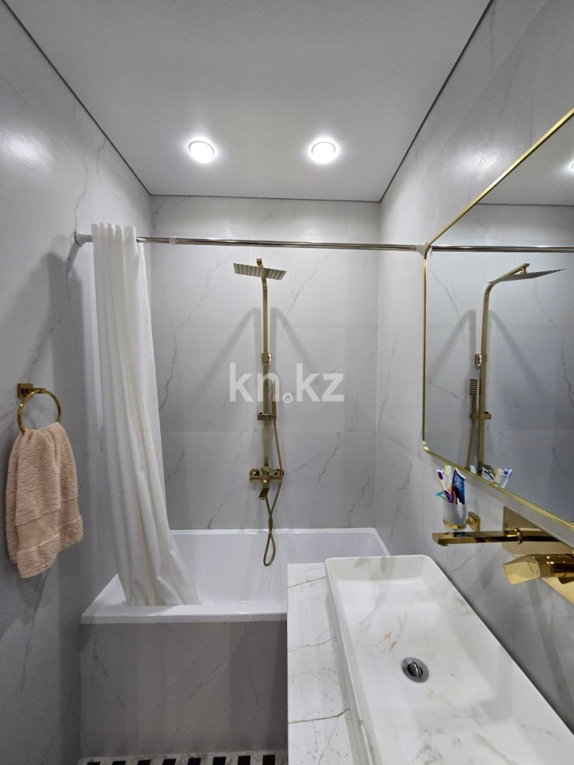 Продажа 2-комнатной квартиры, 50.7 м² в Алматы - фото 22