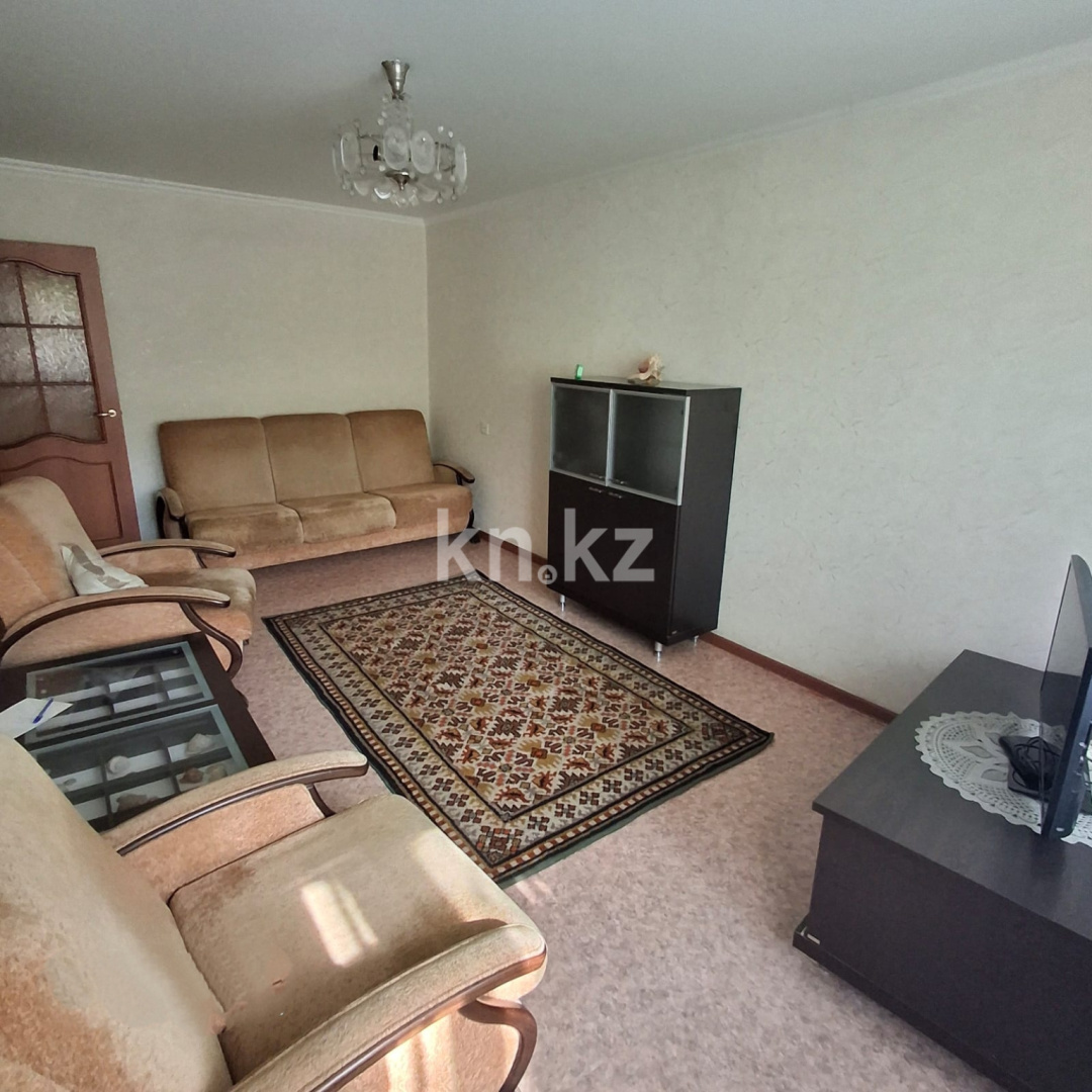 Продажа 2-комнатной квартиры, 45 м², ул. Ержанова, дом  20 в Караганде - фото 4