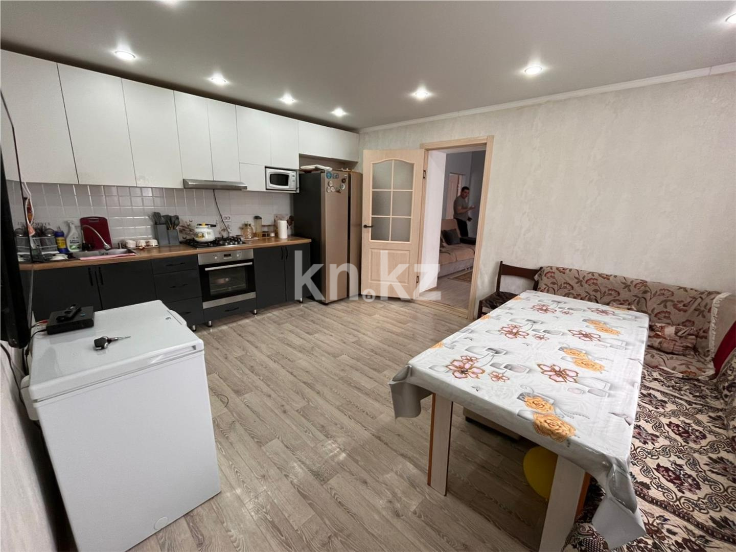 Продажа 4-комнатного дома, 80 м², ул. Бадина в Караганде - фото 3