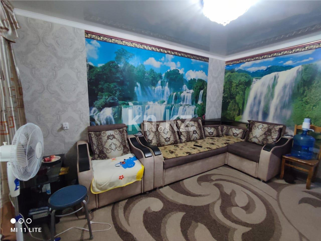 Продажа 3-комнатной квартиры, 57 м², ул. Абая - Продажа квартир в Темиртау фото 1 из 9
