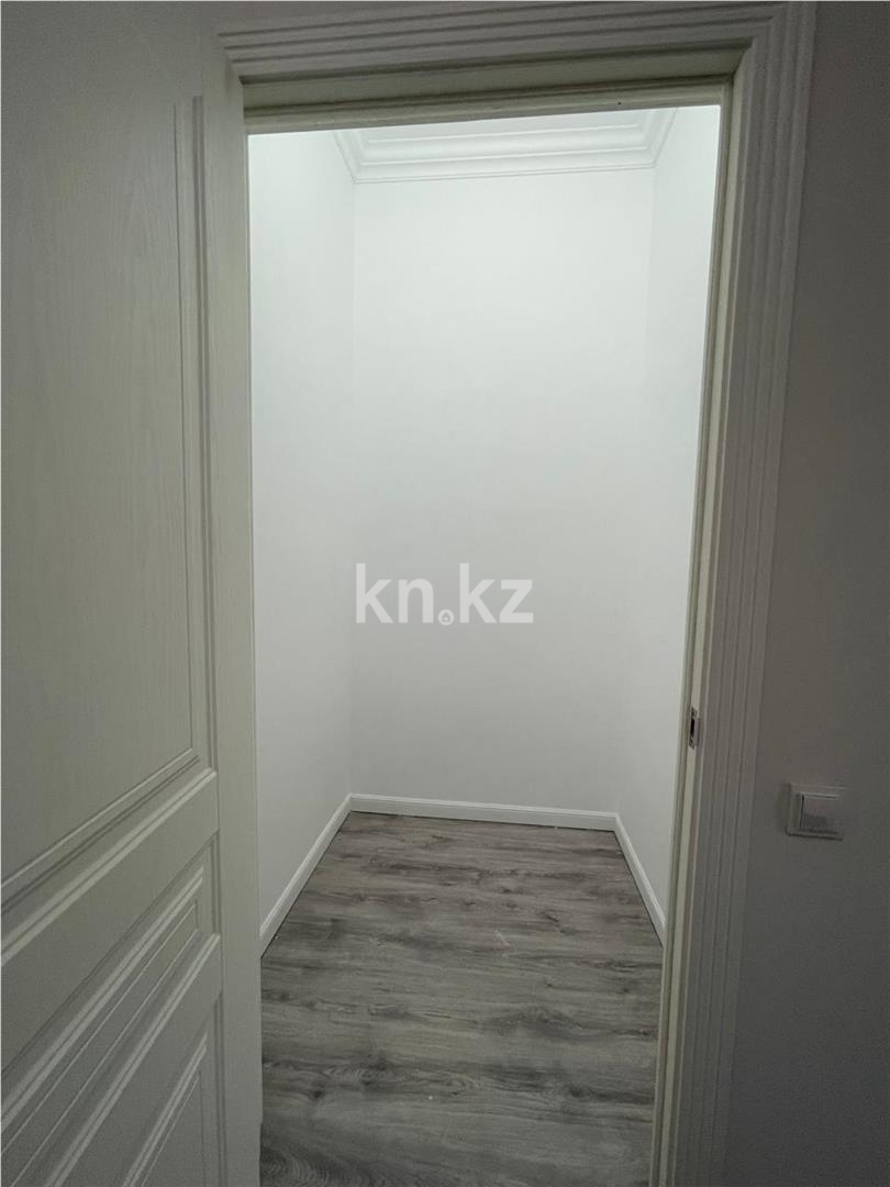 Продажа 1-комнатной квартиры, 42 м², пр. Мангилик Ел - Продажа квартир в Казахстане фото 6 из 8