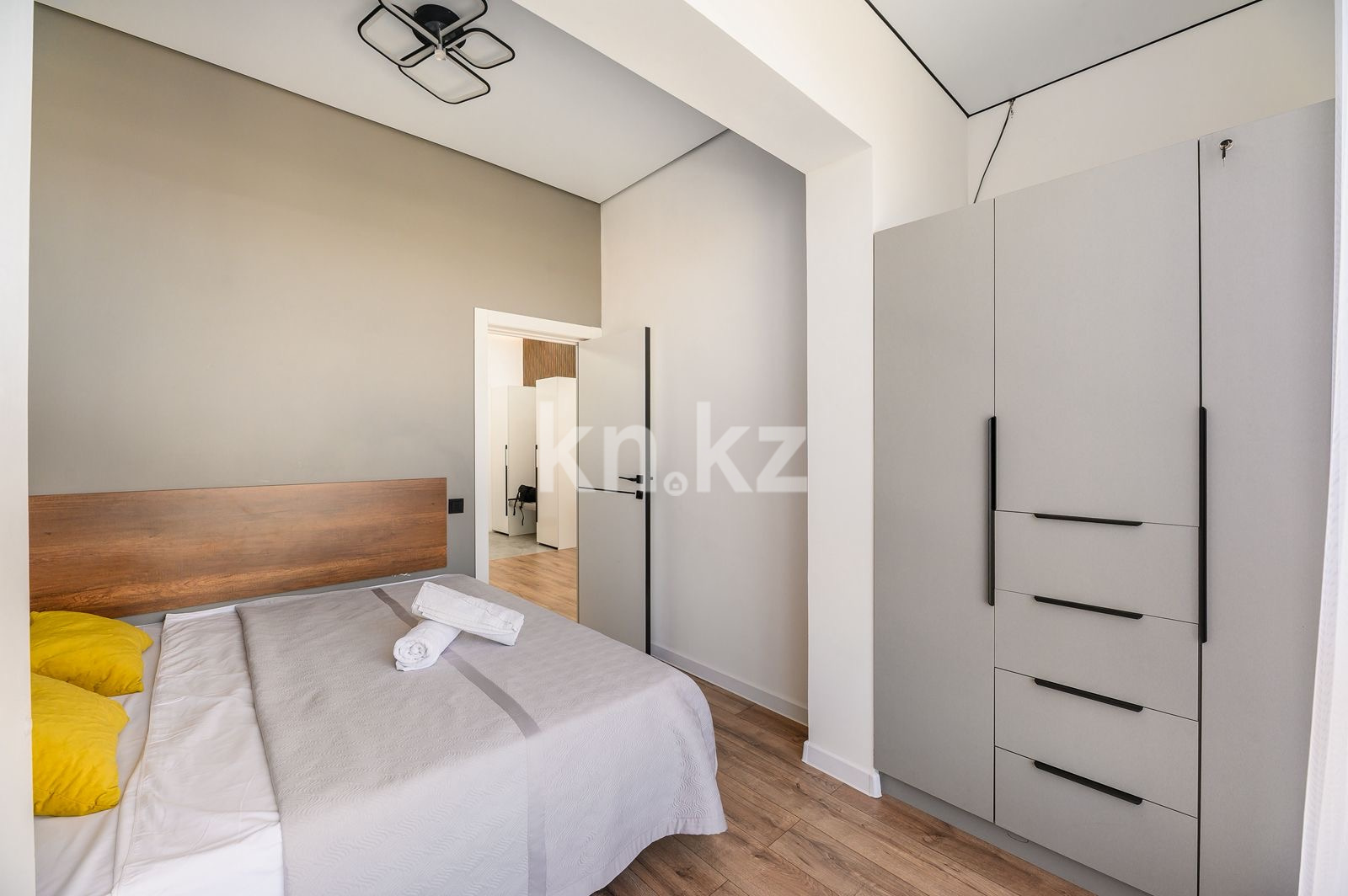 Аренда 2-комнатной квартиры посуточно, 52 м² - Аренда квартир посуточно в Бостандыкском р-не Алматы фото 6 из 8