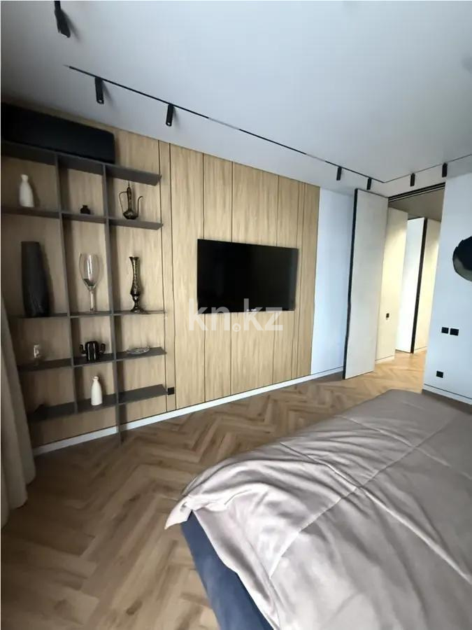 Продажа 4-комнатной квартиры, 157 м², ул. Аманжолова, дом  14/1 - Продажа  четырехкомнатных квартир в Караганде без посредников фото 2 из 11