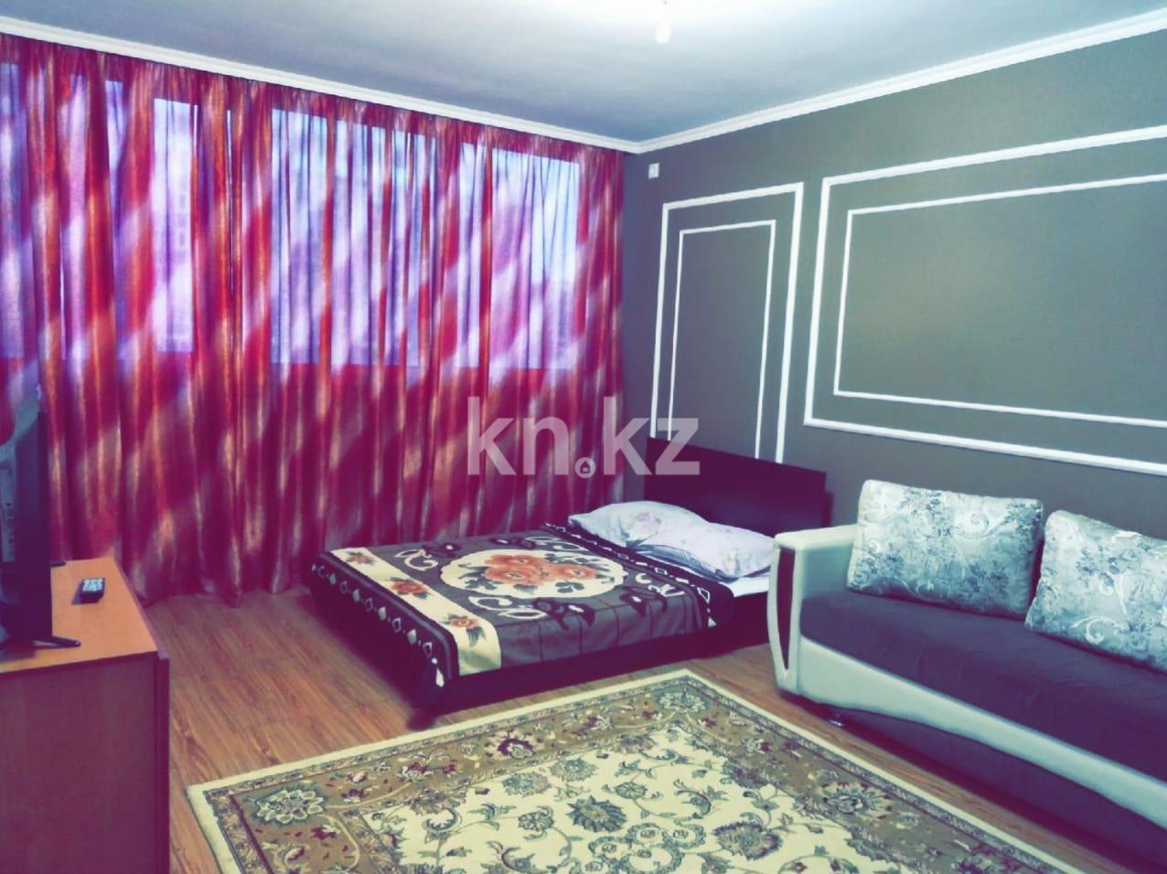 Аренда 1-комнатной квартиры посуточно, 40 м², ул. Керей, Жанибек хандар, дом  12/1 - ул. Сауран - Аренда  однокомнатных квартир посуточно в Астане с фото фото 7 из 9