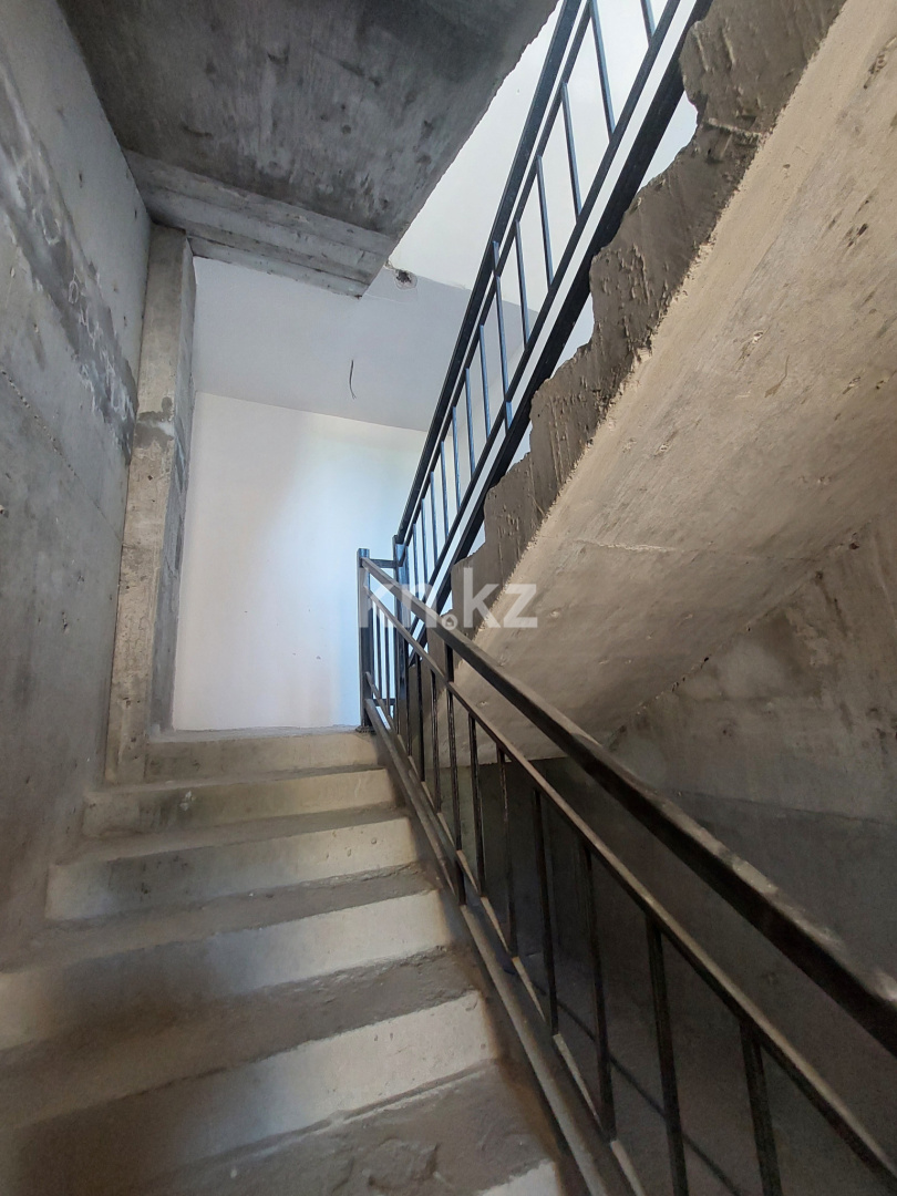 Продажа 1-комнатной квартиры, 52 м², ул. Жандосова, дом  73а - Продажа квартир в Шымкенте фото 17 из 20