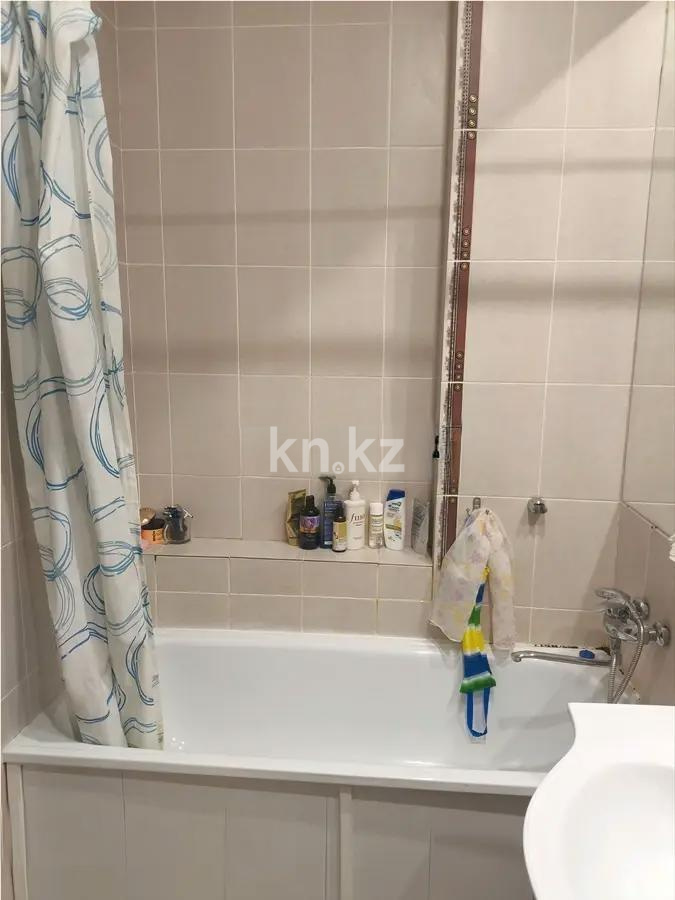 Продажа 2-комнатной квартиры, 61 м², пр. Мангилик Ел, дом  22 в Астане - фото 3