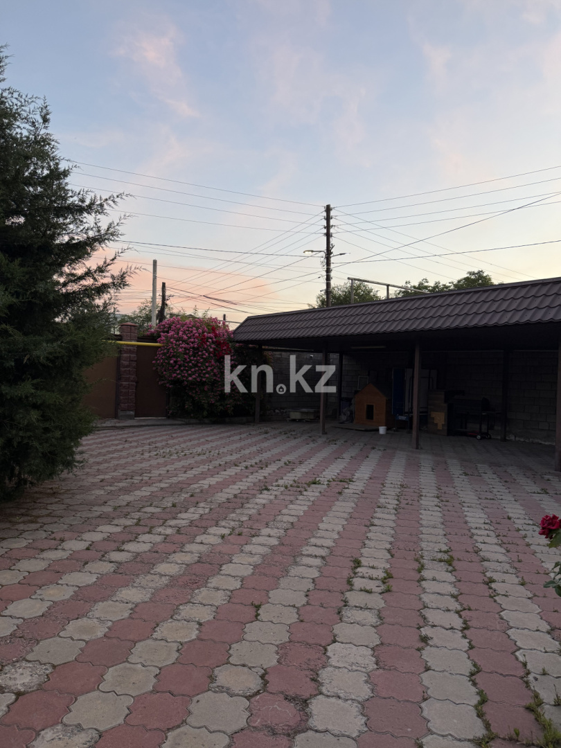 Продажа 7-комнатного дома, 250 м² - Продажа домов, коттеджей в Алматы фото 14 из 19