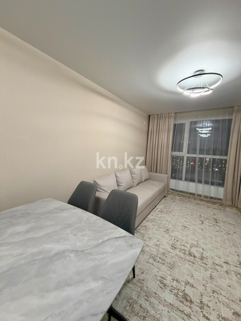 Аренда 2-комнатной квартиры, 42 м² в Астане