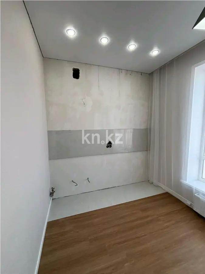 Продажа 1-комнатной квартиры, 36 м², ул. Айтматова, дом  77/7 в Астане - фото 2