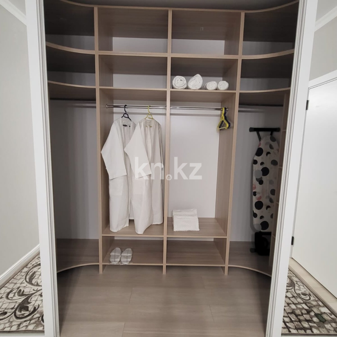 Аренда 1-комнатной квартиры посуточно, 41 м², ул. Казыбек би, дом  11б - Аренда квартир посуточно в Астане без посредников фото 3 из 11