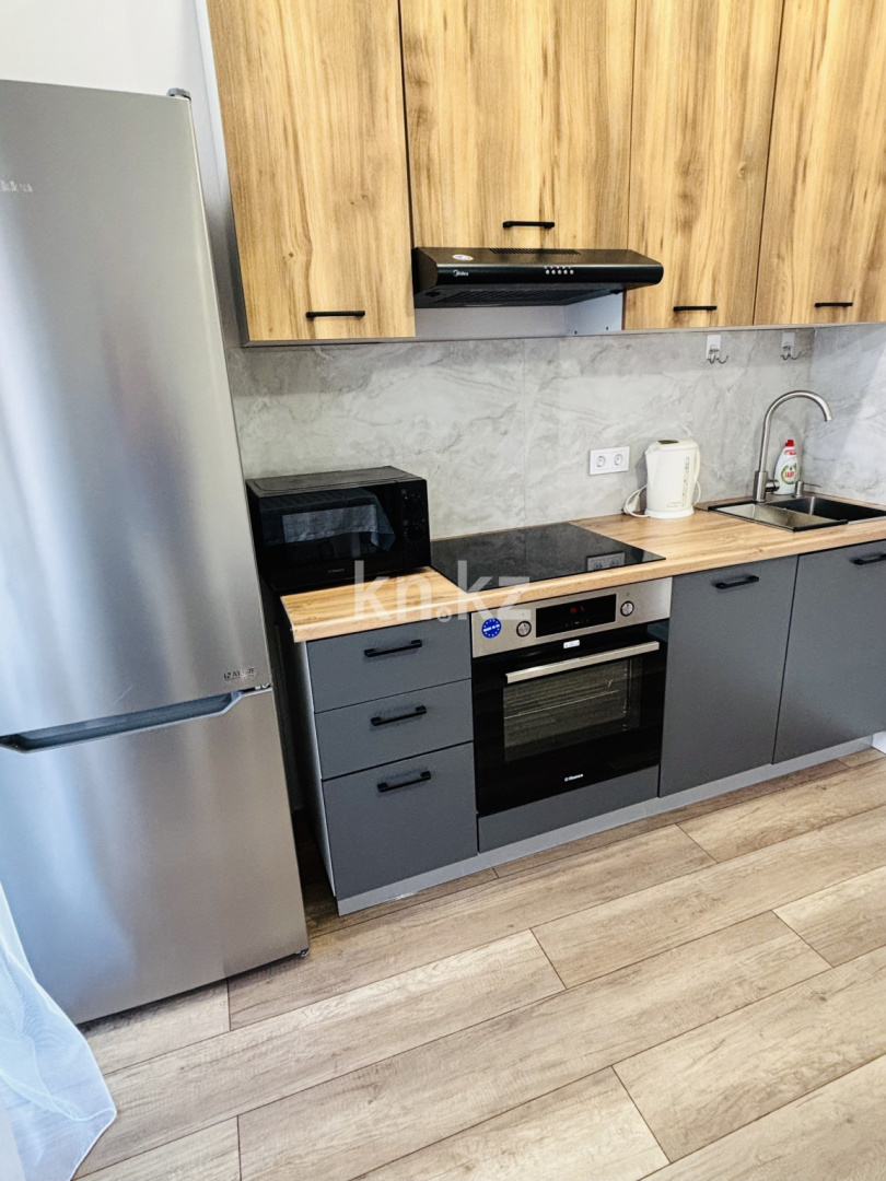 Аренда 2-комнатной квартиры, 60 м², пр. Туран, дом  34а - Аренда квартир помесячно в Казахстане фото 1 из 9