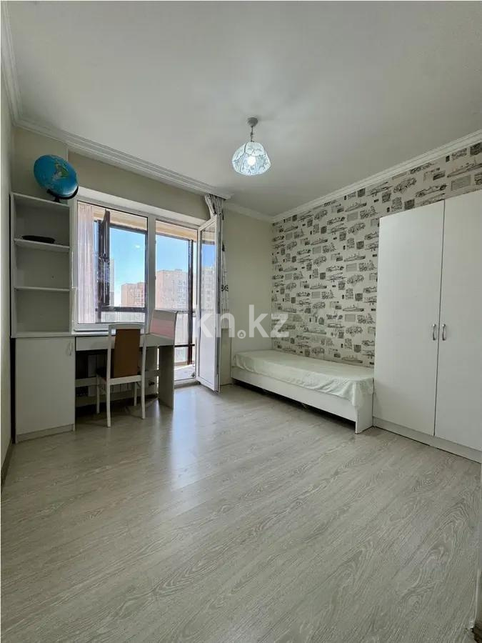 Продажа 3-комнатной квартиры, 63.5 м², пр. Кошкарбаева, дом  37 в Астане - фото 2
