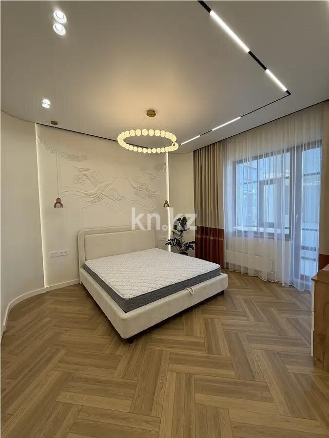 Продажа 4-комнатной квартиры, 140 м² в Астане - фото 4