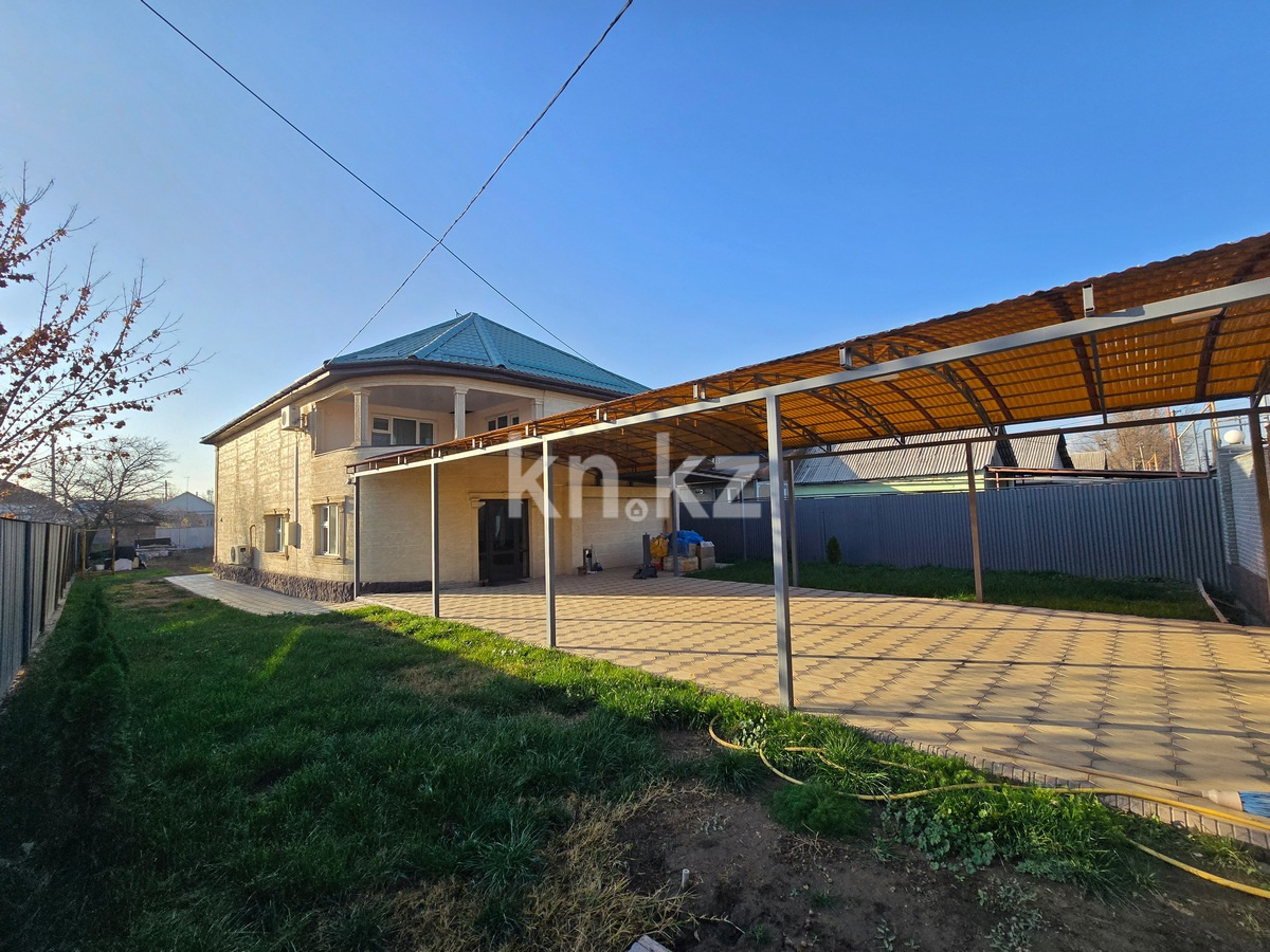 Продажа 8-комнатного дома, 265 м², Алматинская, дом  46 - Продажа домов, коттеджей в Алматинской области фото 1 из 35